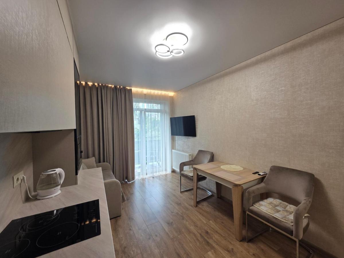 Image 5 of Platinum Apartment