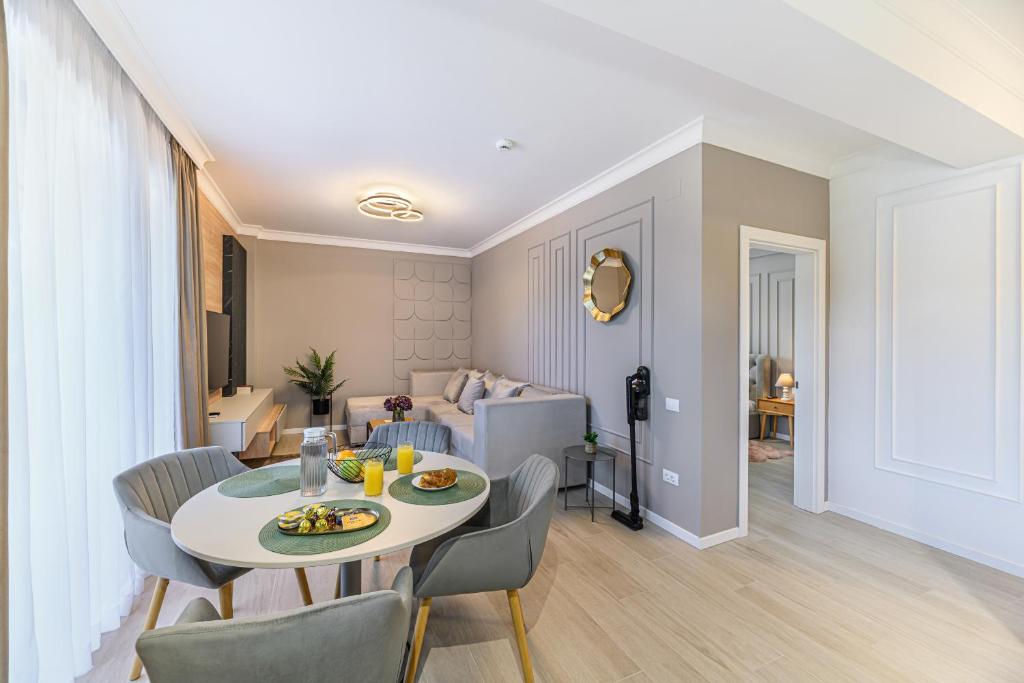 Image 1 of Poiana View Apartment