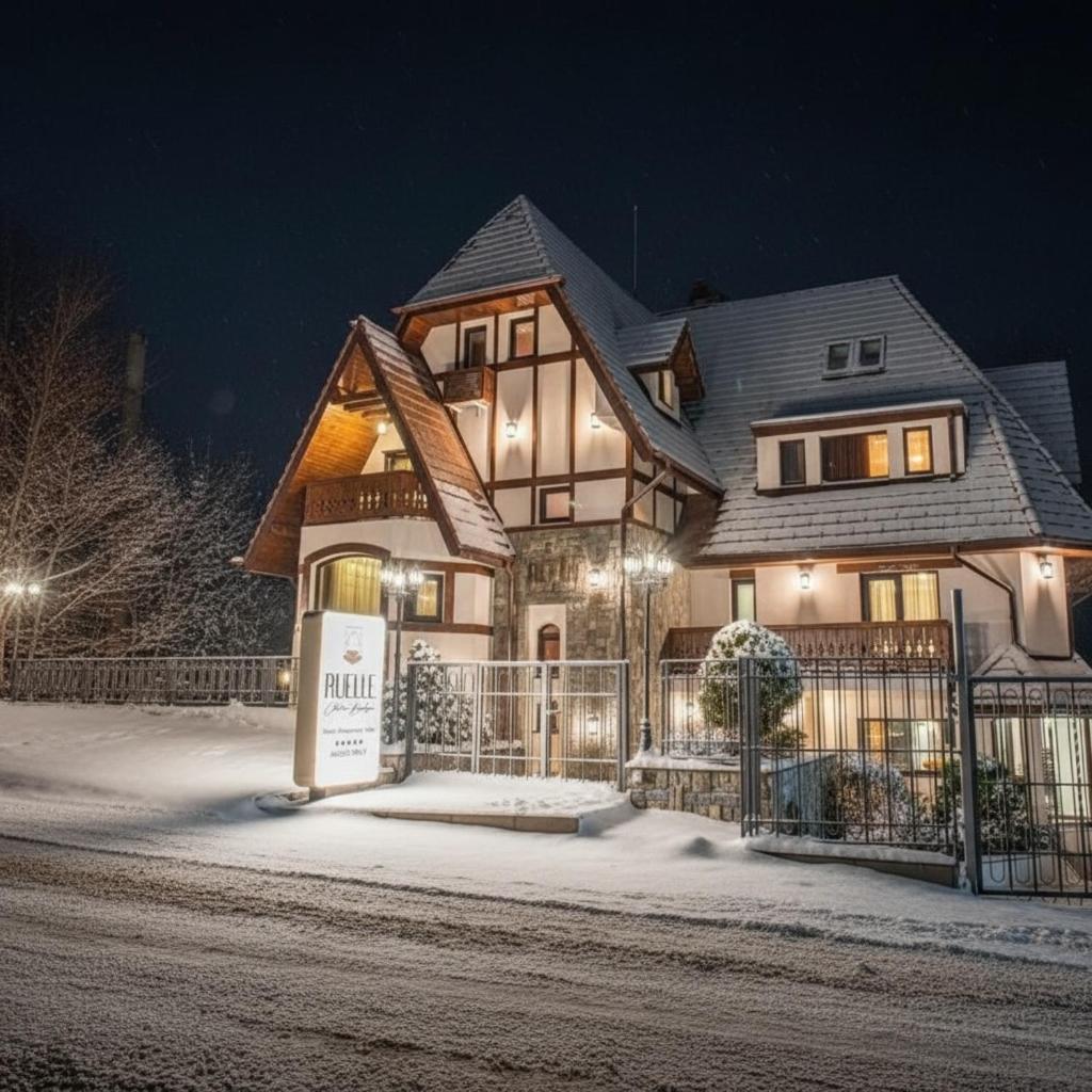 Image 4 of RUELLE Chateau Boutique