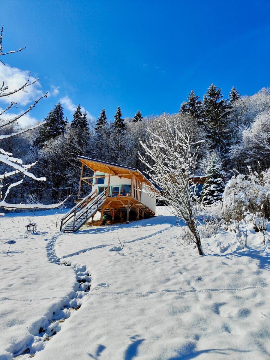 Image 4 of Rainbow Chalet