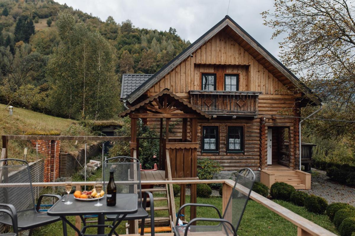 Image 3 of Rakhiv House