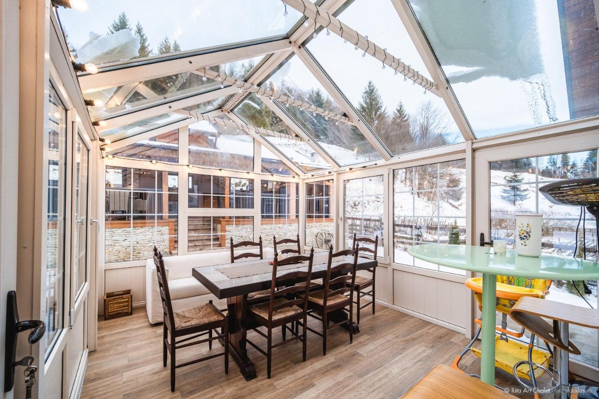 Image 3 of Rita Art Chalet Voronet