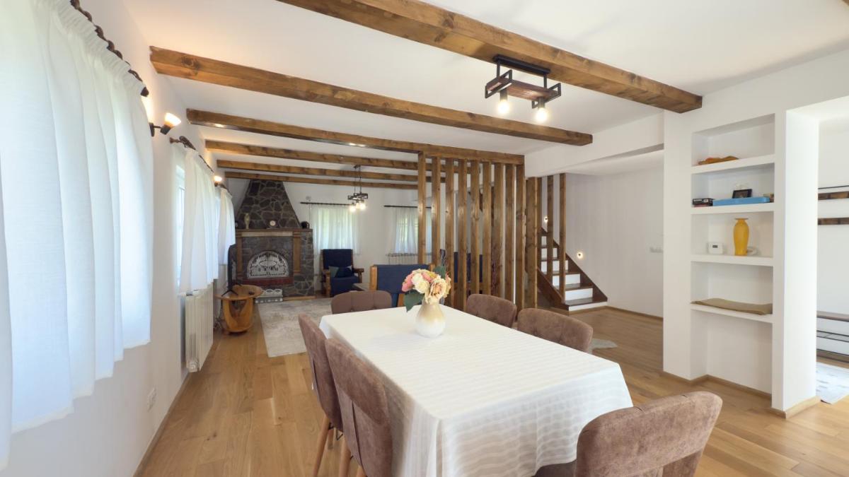 Image 4 of Rustic House Busteni