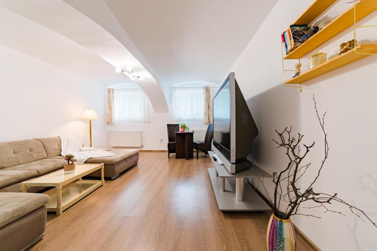 Image 5 of Sabin Apartments Private Parking