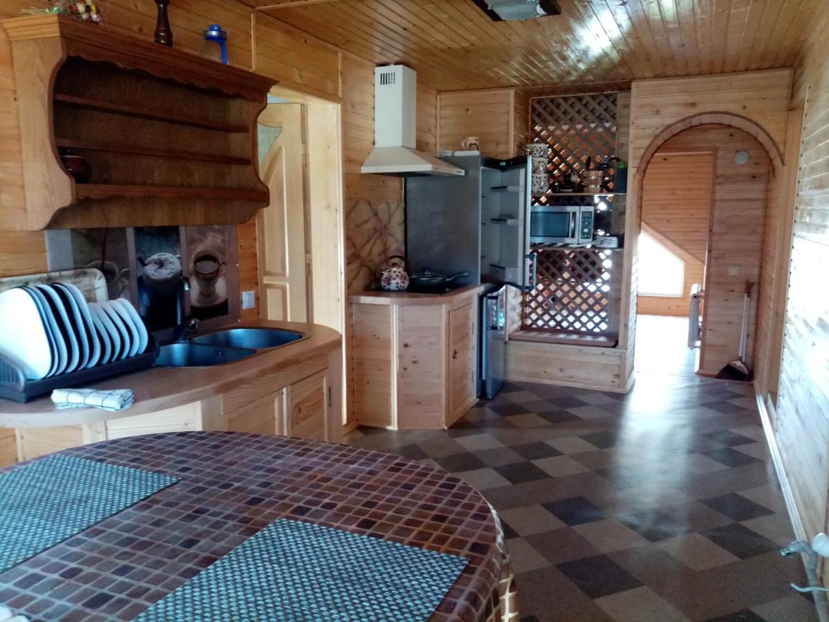 Image 3 of Садиба Федорчуків Гірська хатина