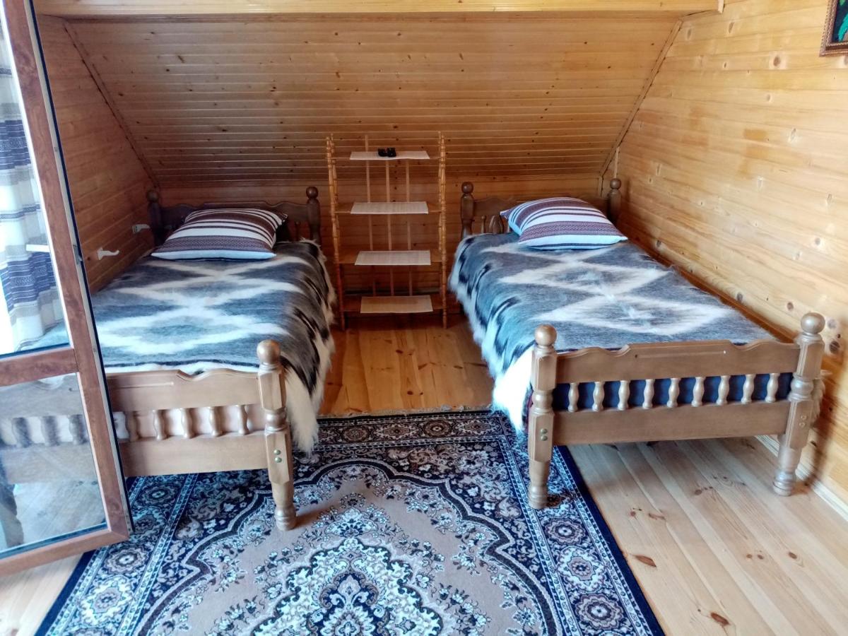 Image 2 of Садиба Федорчуків Гірська хатина