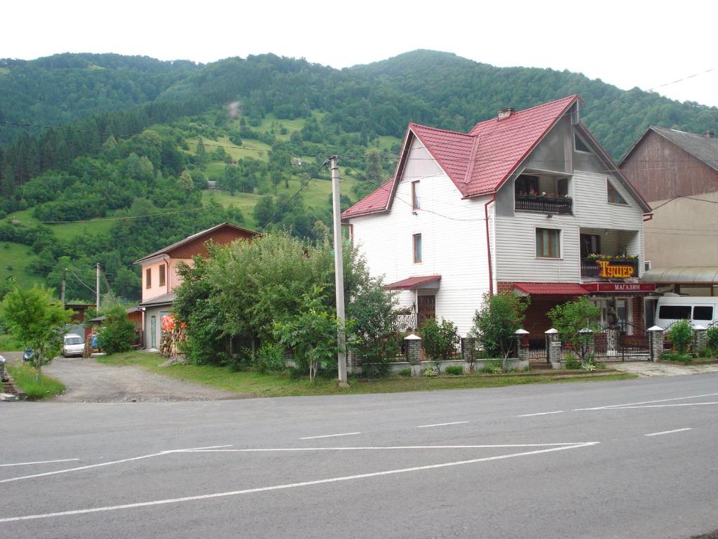 Image 1 of Садиба Тушер