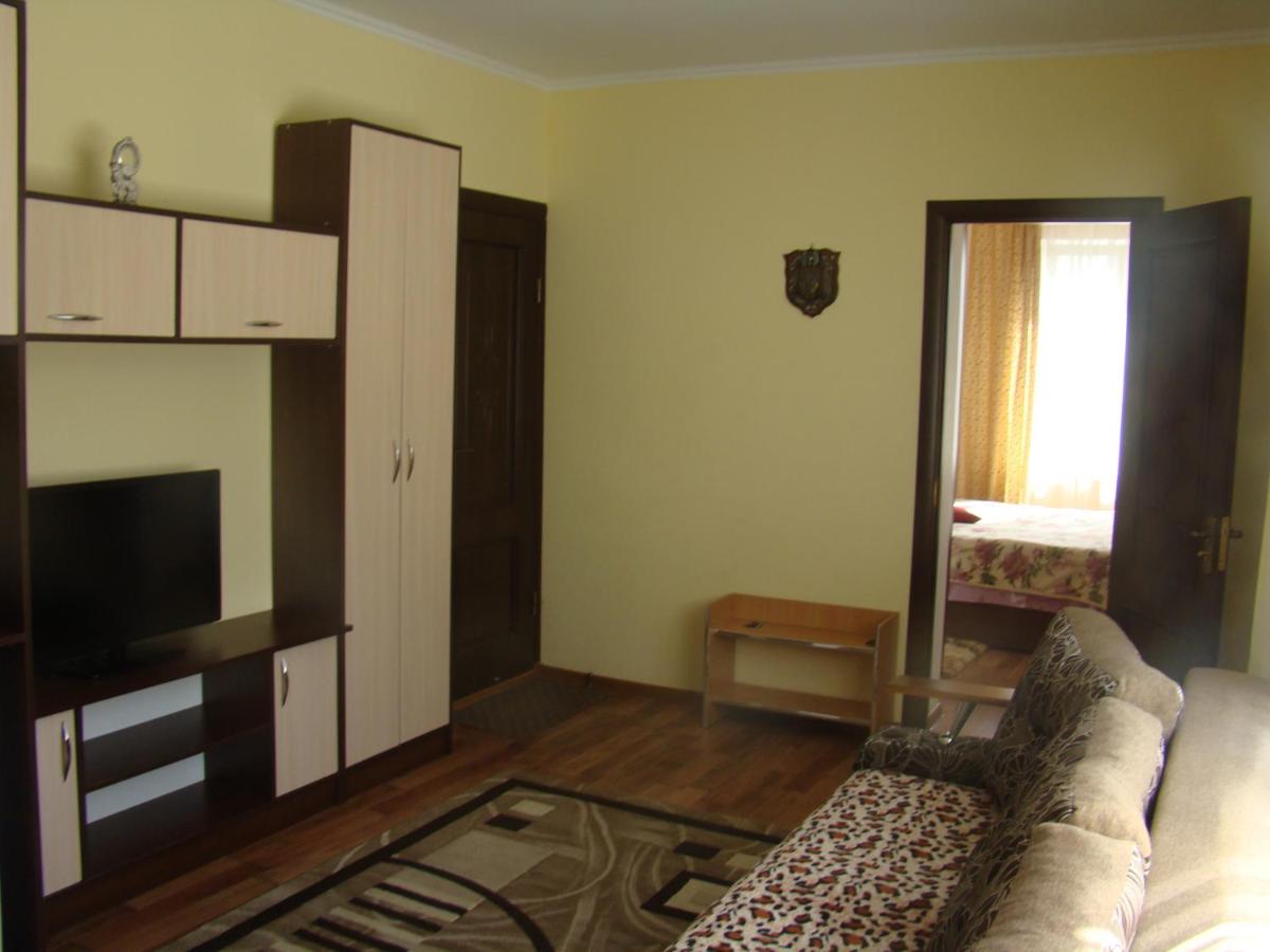 Image 2 of Sadyba Margaryta