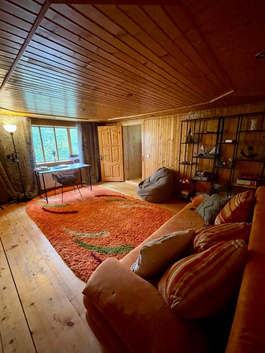 Image 5 of Sheshory Chalet