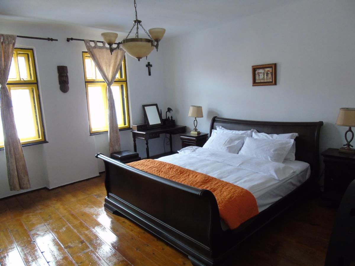 Image 2 of The Dream House of Racos