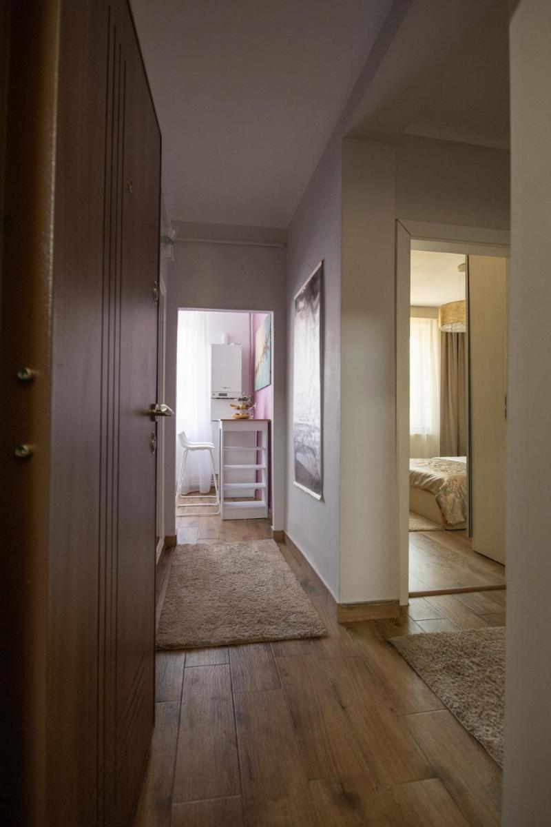 Image 4 of The Royal House 102 sqm 2BR Two Floor Apartment