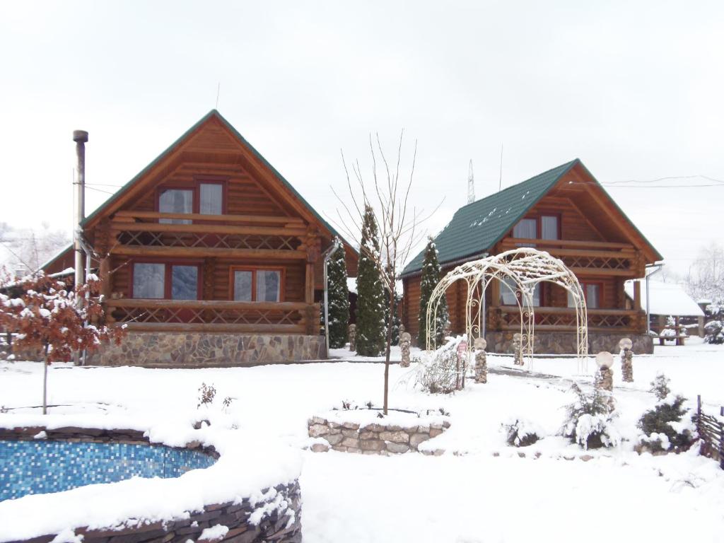 Image 1 of Tourist complex Karina