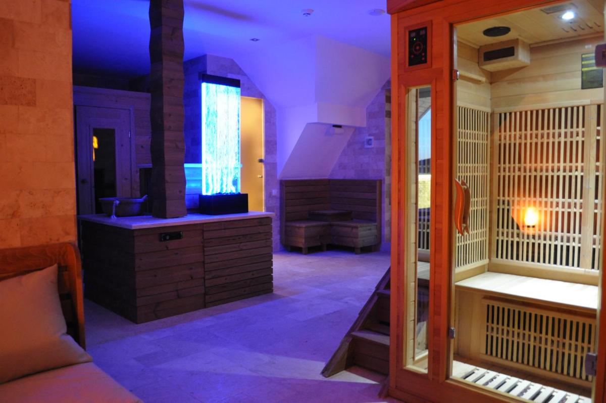 Image 2 of Transylvania Villa & Spa