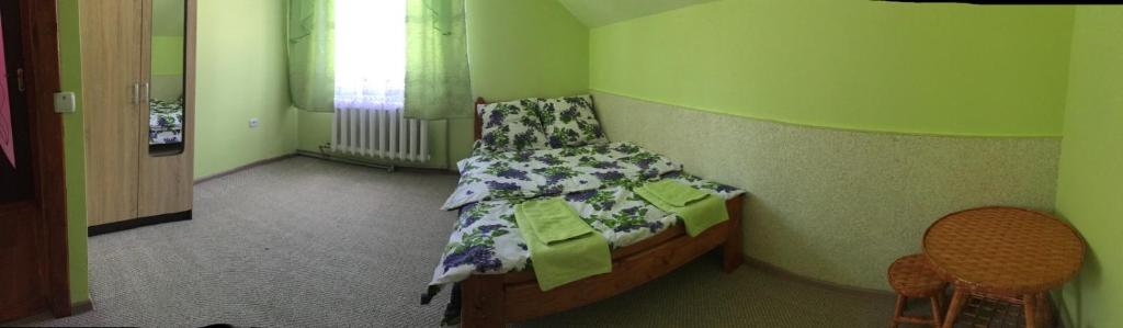 Image 1 of У Ондраша