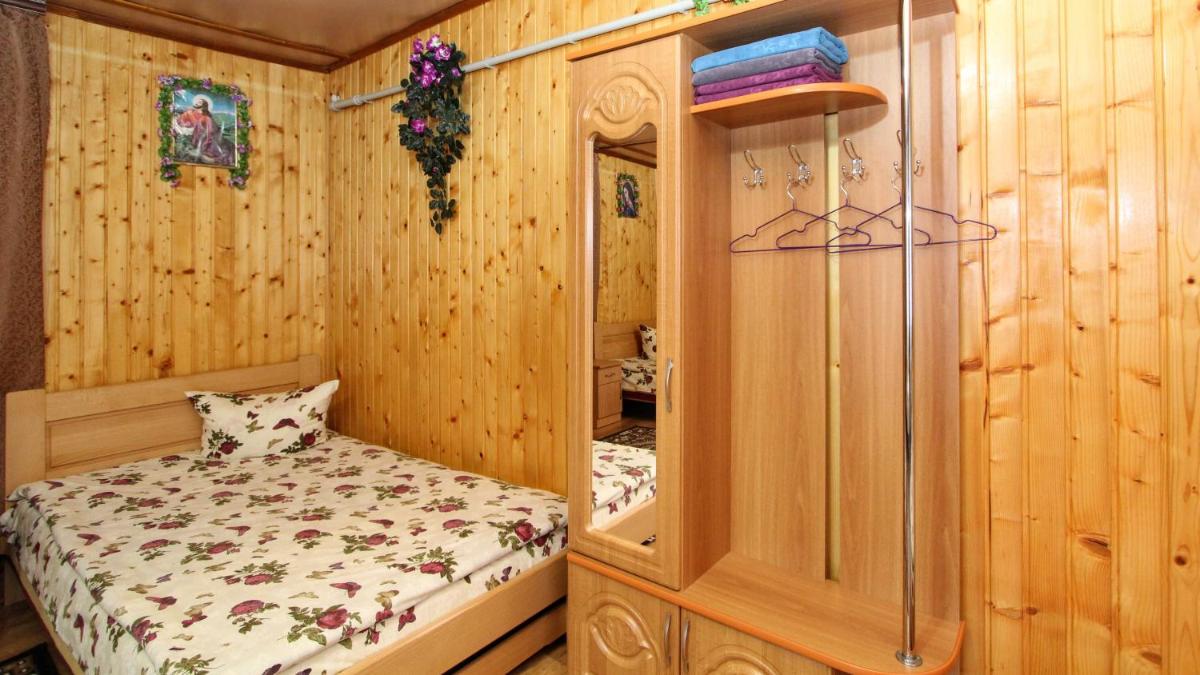 Image 3 of У Віталини
