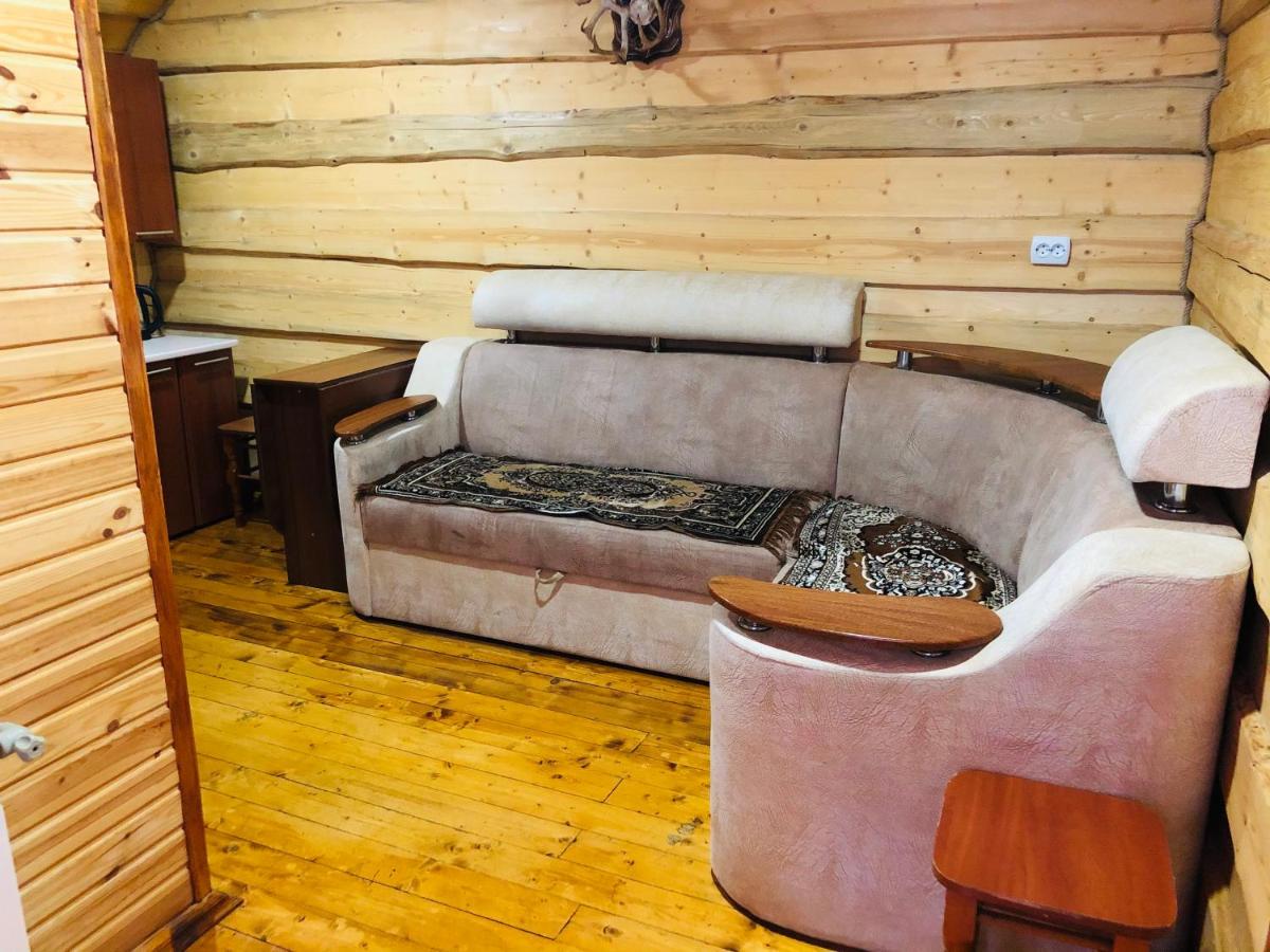Image 3 of У Віти номер3
