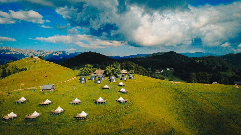 Image 1 of Ursa Mica Glamping Resort