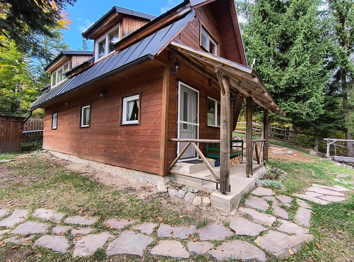 Image 5 of Vén Fenyő Kunyhó