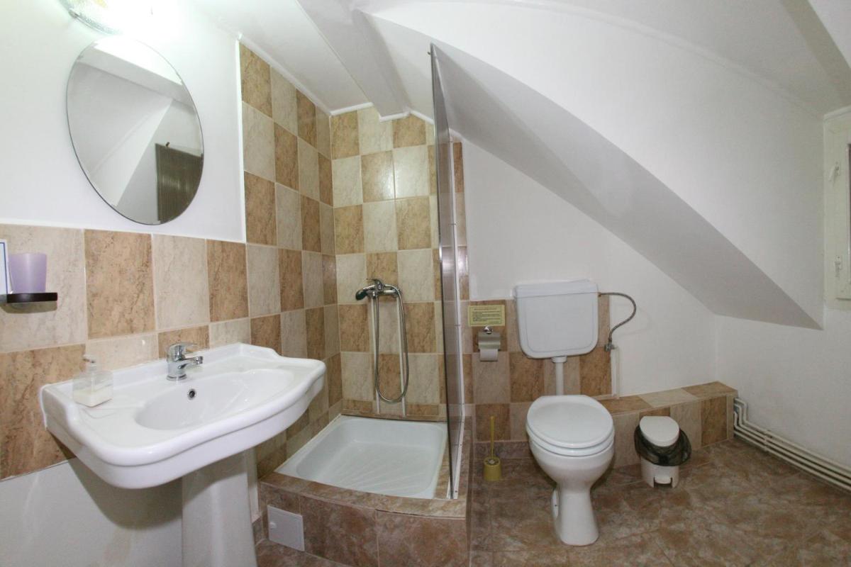 Image 3 of Vila Maria Rustic Predeal