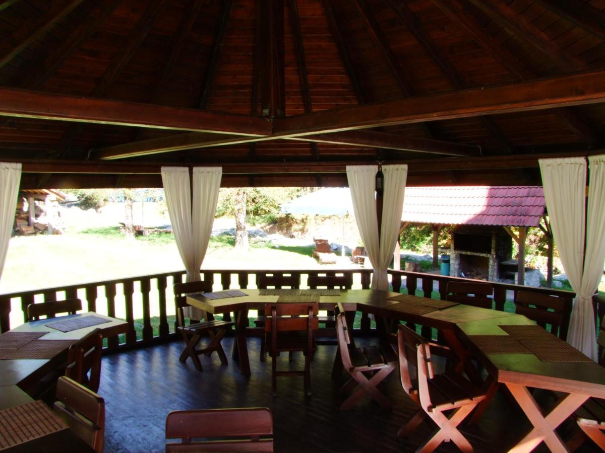 Image 3 of Vila Ursul
