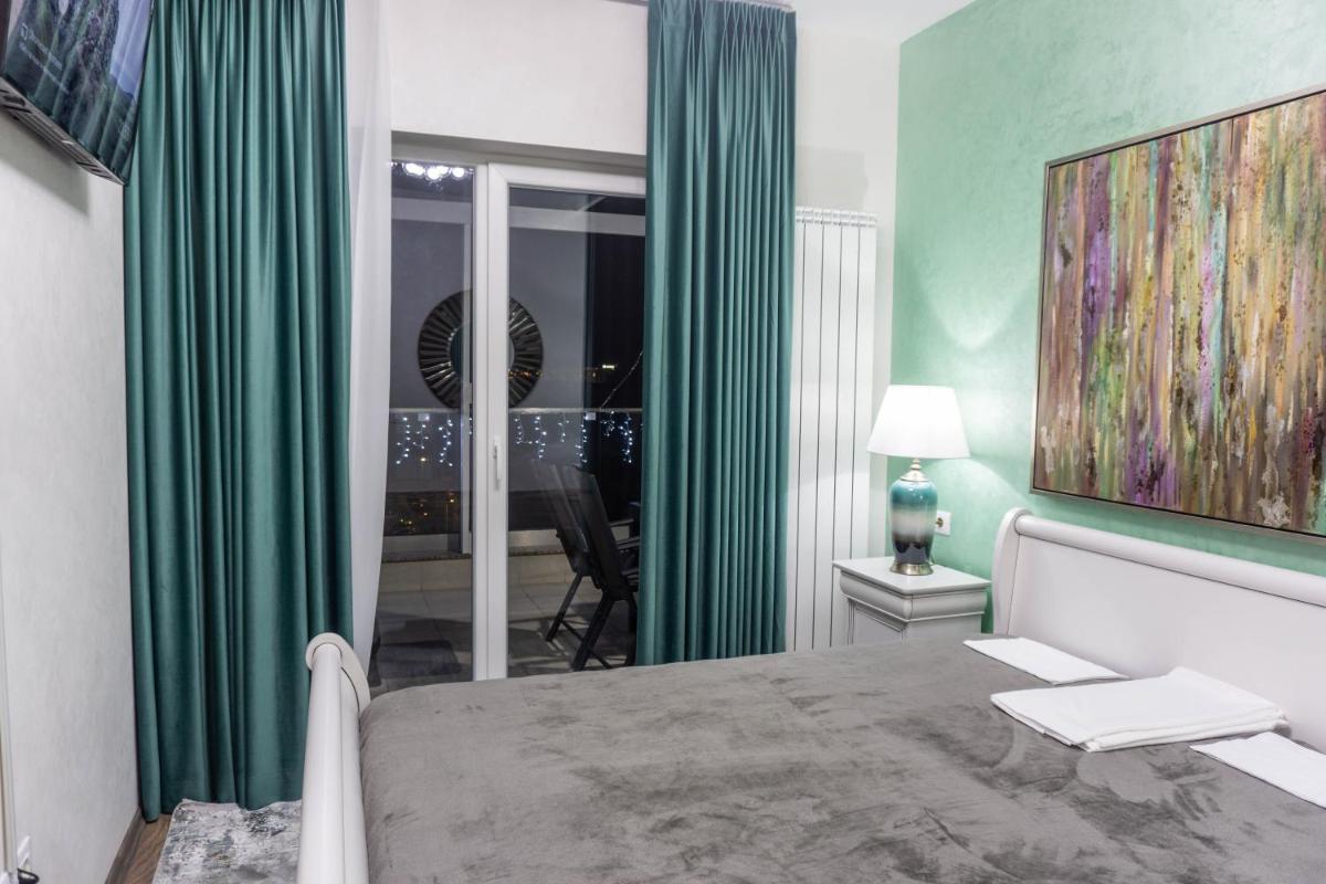 Image 3 of White Dream Penthouse with Jacuzzi