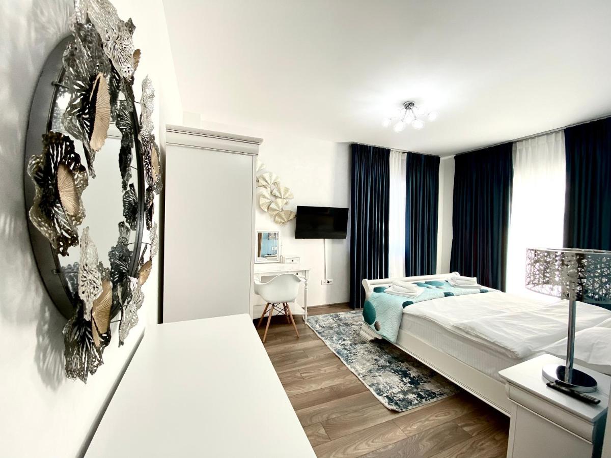 Image 2 of White Dream Penthouse with Jacuzzi