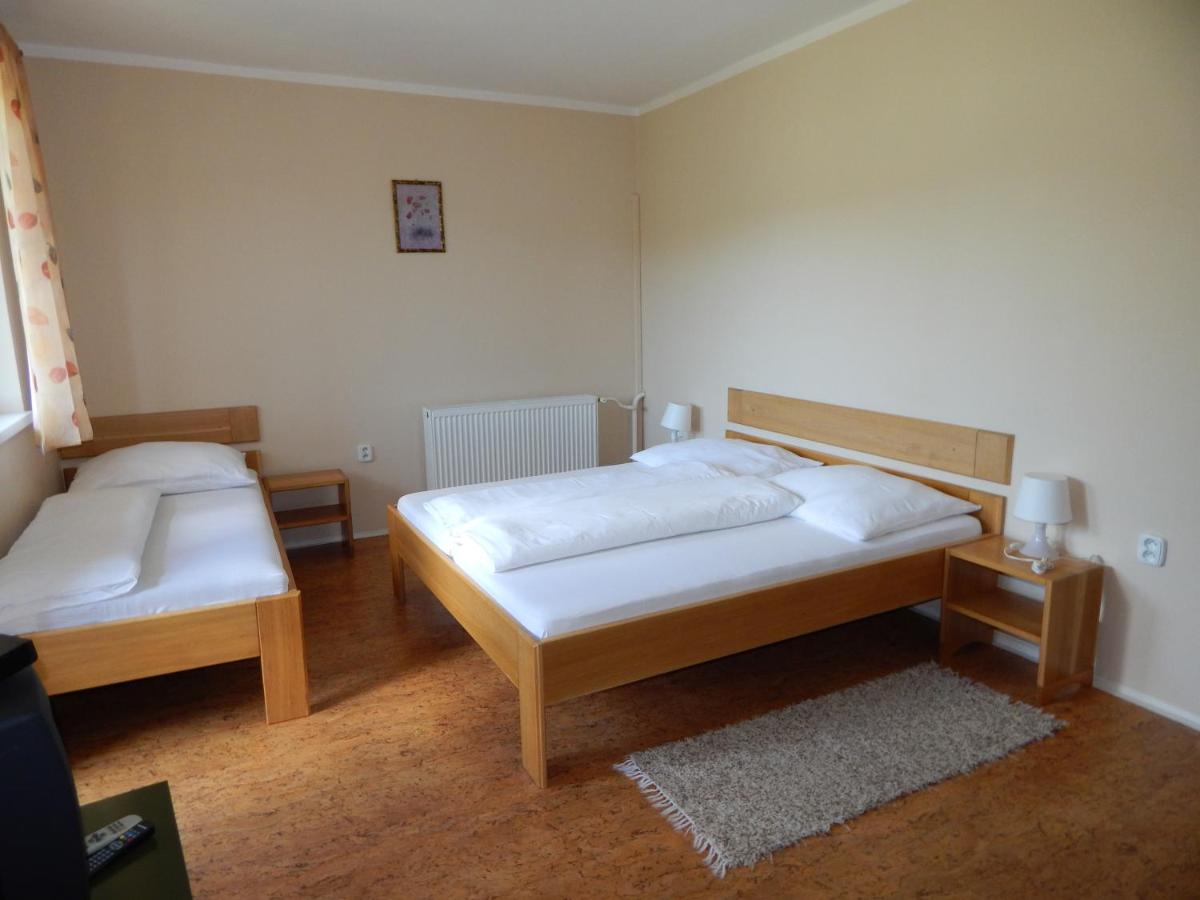 Image 2 of ubytovanie Vážka