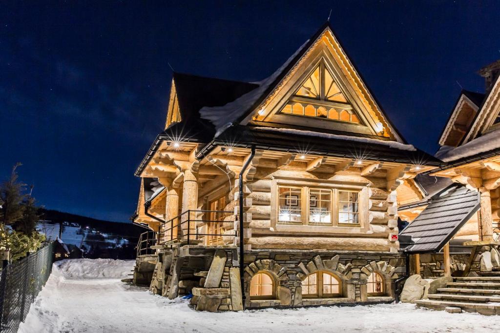 Image 1 of udanypobyt Villa Sywarne Prestige